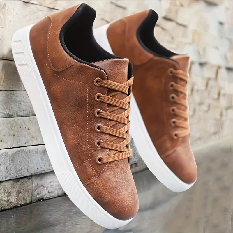 Rivano sneakers med snørelukning – herresko til daglig brug