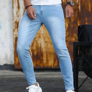 Torvian herrejeans med lige ben og medium talje