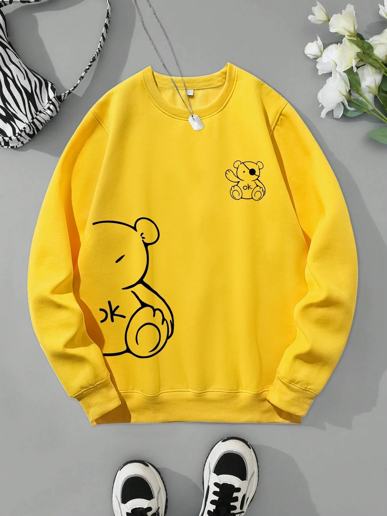 CatLine Sweater – Oversized Unisex