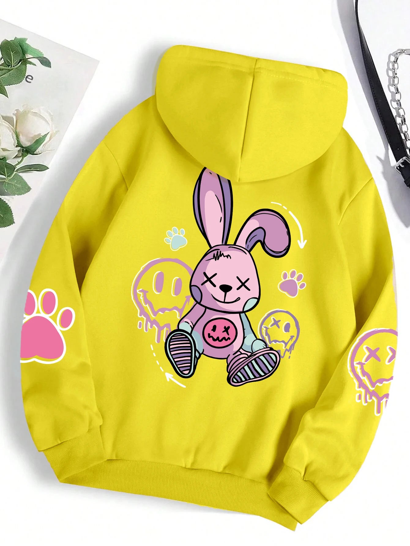 Unisex hættetrøje med moderne print – blød fleece sweatshirt