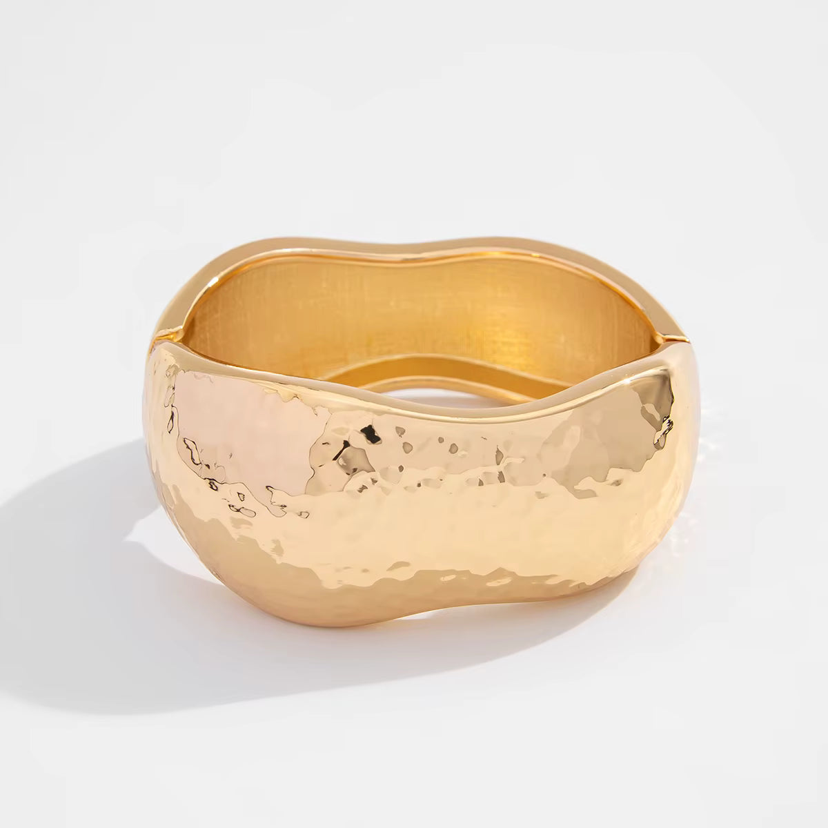 Solvia Cuff Armbånd – Justerbart geometrisk metalarmbånd