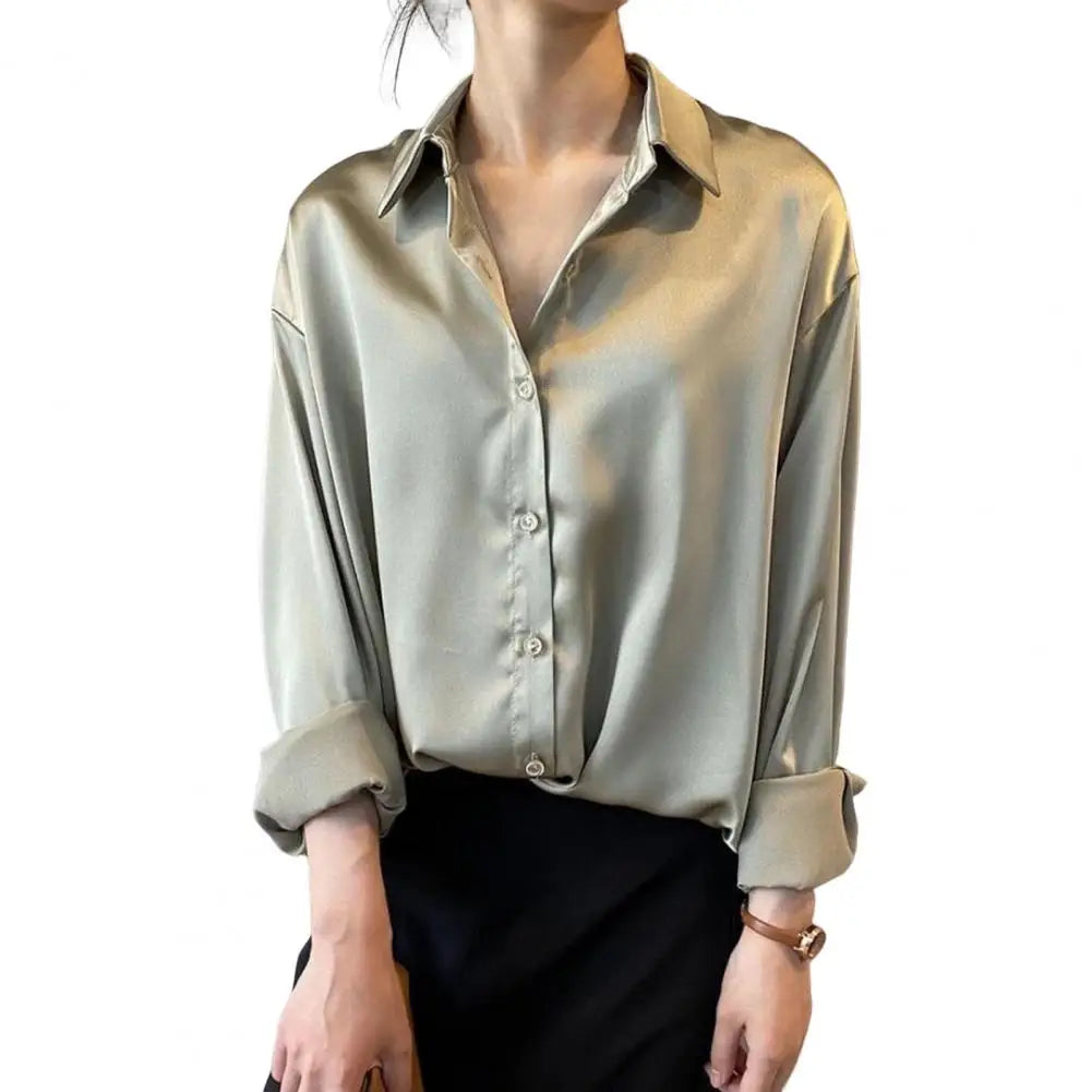 Vintage Bluse – Satin & Klasse