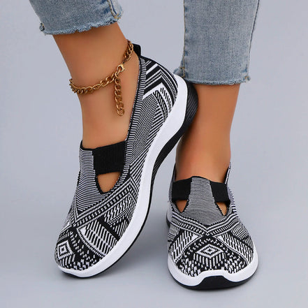 Virexa sneakers med udskæringsdesign og print