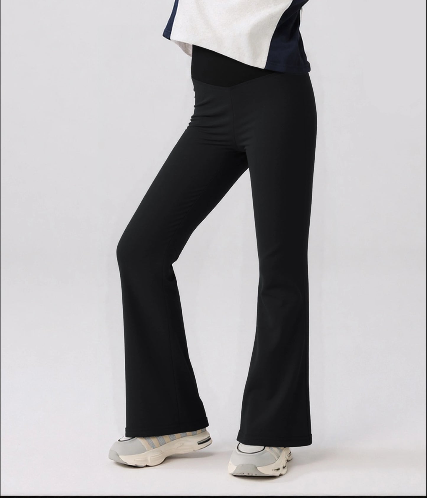 Fenya børneleggings med slids – strækbare bukser med høj talje til piger