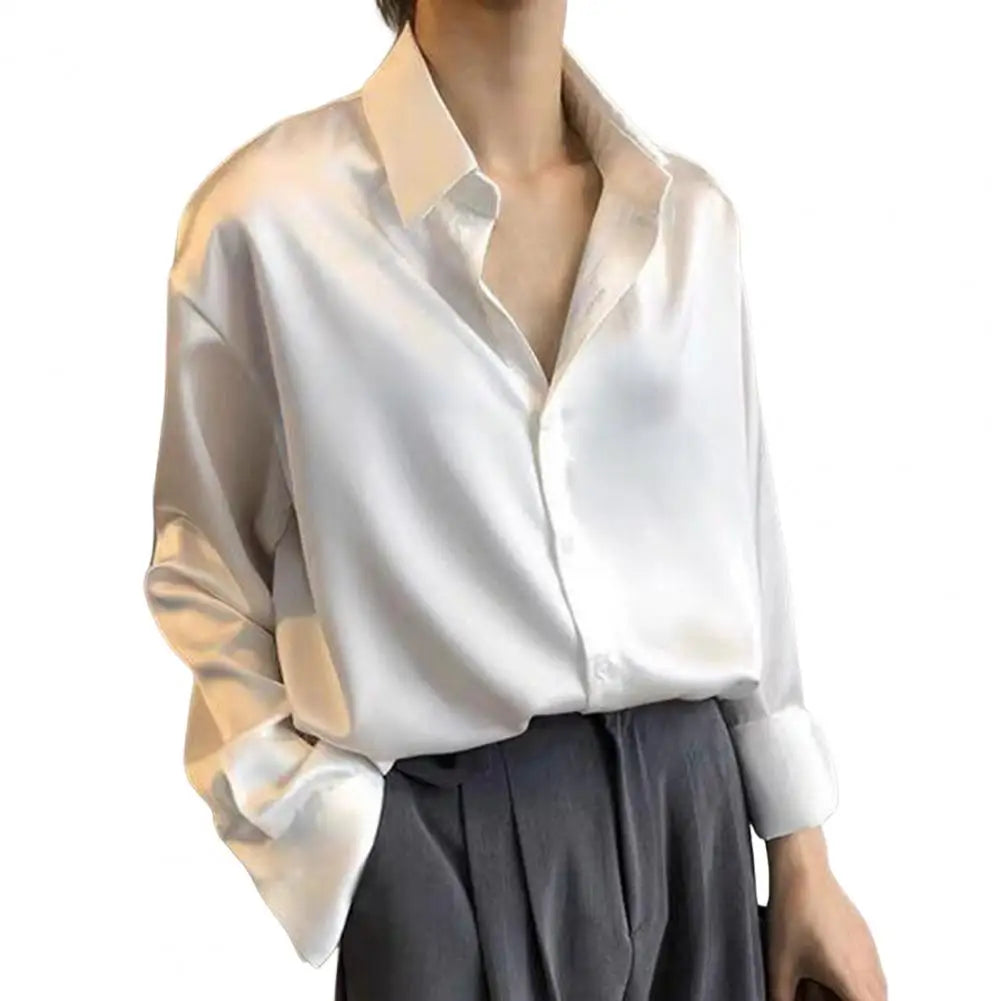 Vintage Bluse – Satin & Klasse