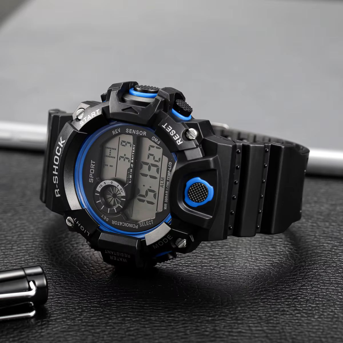 Ravtor digitalt sportsur med LED-display