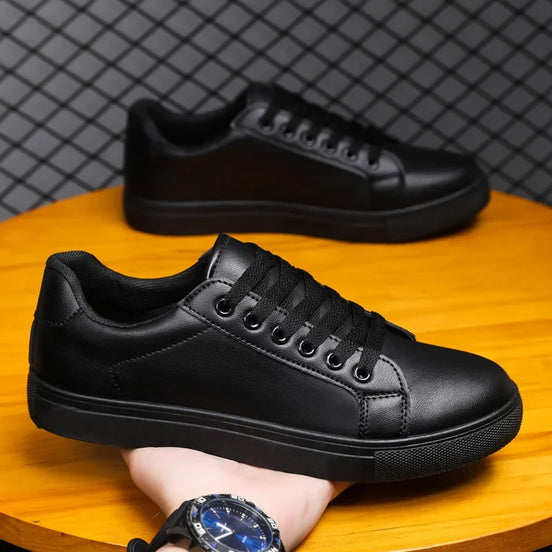 Naviro uniszex fűzős sneakers – gumitalpú cipő mindennapi használatra