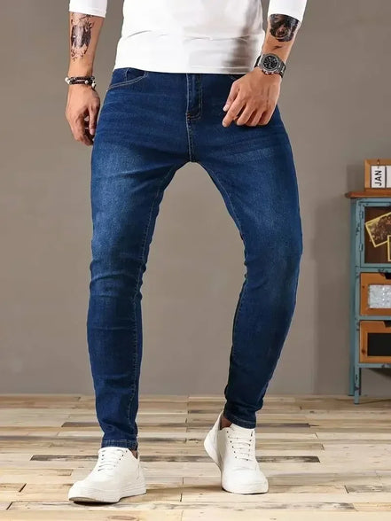 Torvian herrejeans med lige ben og medium talje