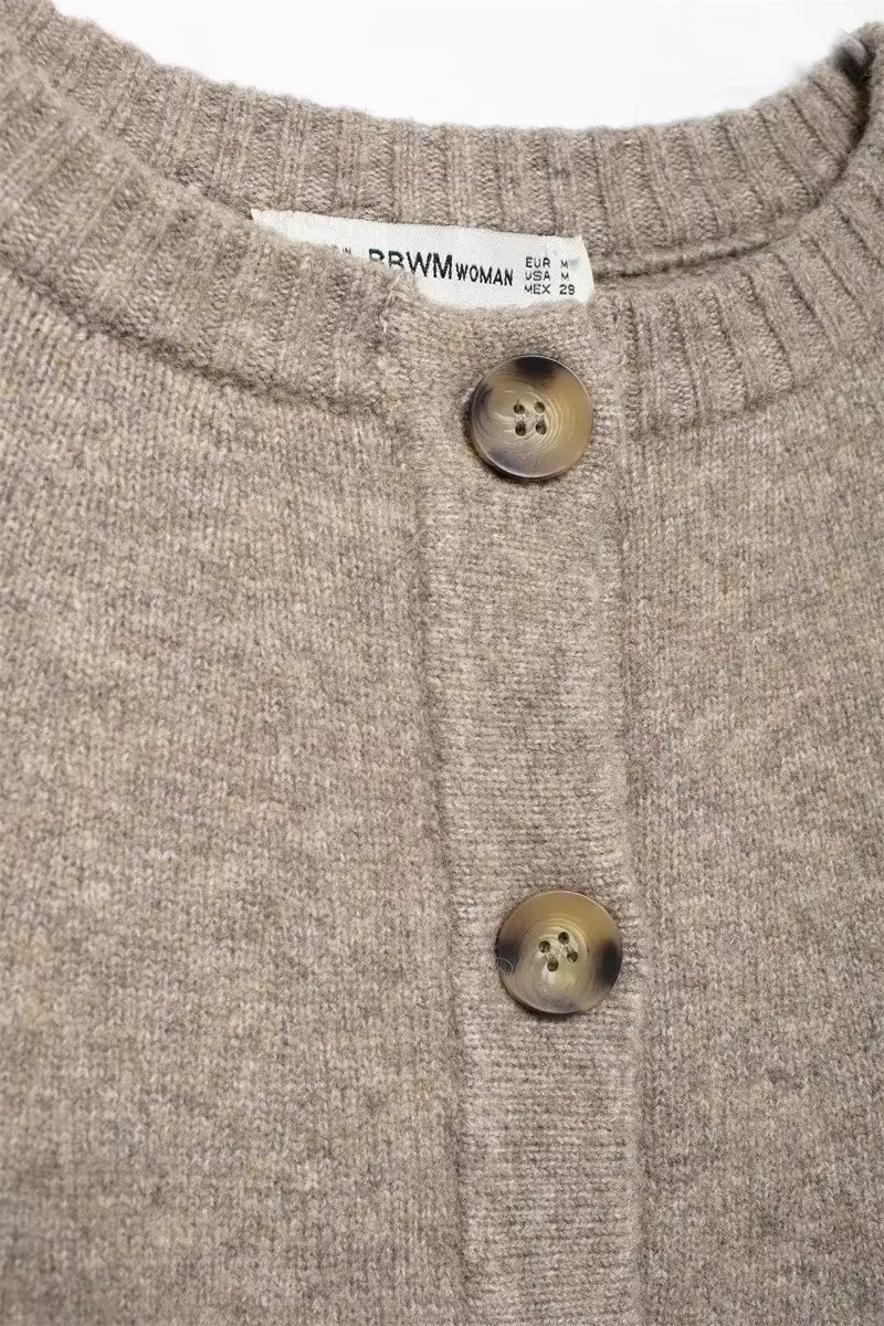 Luvora Strikjakke – Kort rundhalset damejakke