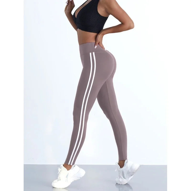Almara Sømløse Leggings – Høj Talje med Struktureret Design