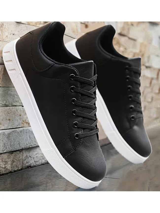 Rivano sneakers med snørelukning – herresko til daglig brug