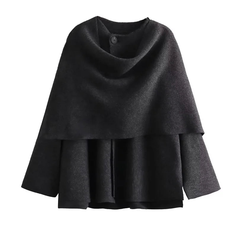 Elegant quiltet damekåbe med plysdetaljer