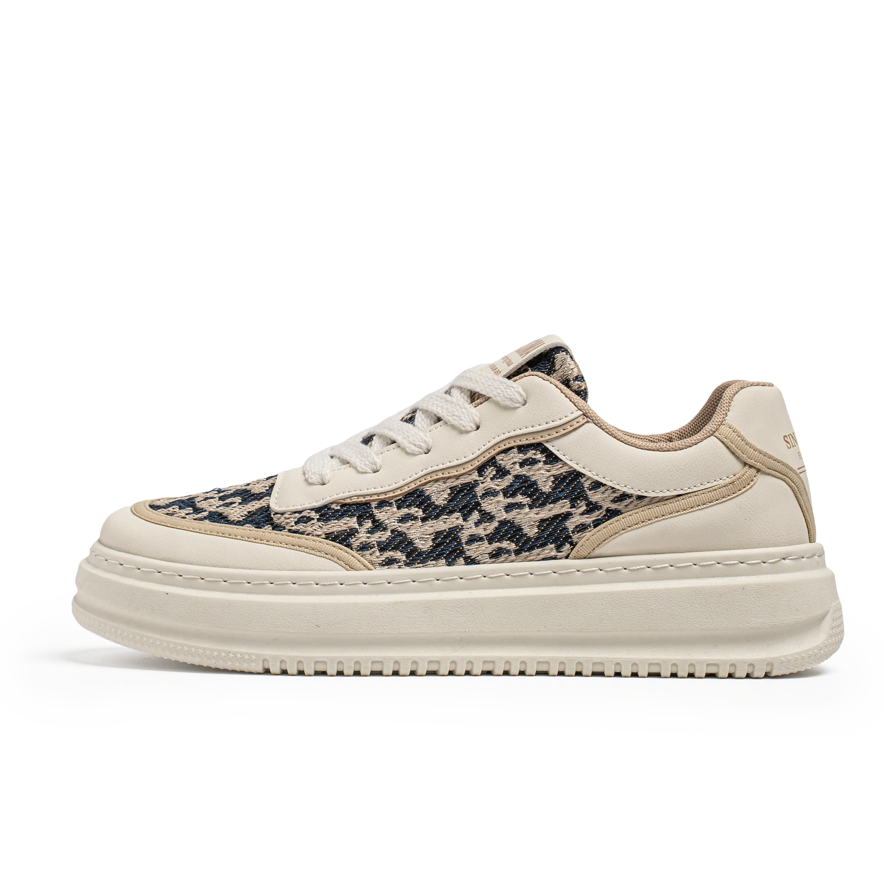Aervox herre sneakers – mesh sneakers med kraftig sål og snørelukning