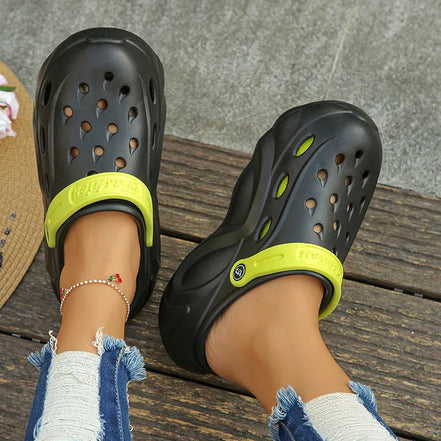 Dame plateau clogs med kilehæl og slip-on design – Eleva