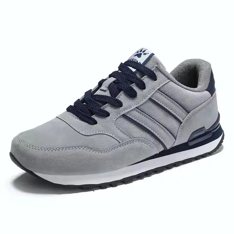 Kavion sneakers med snørelukning – herresko i tekstil med gummisål