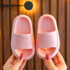 Solvani home slides – ensfarvede børneslippers