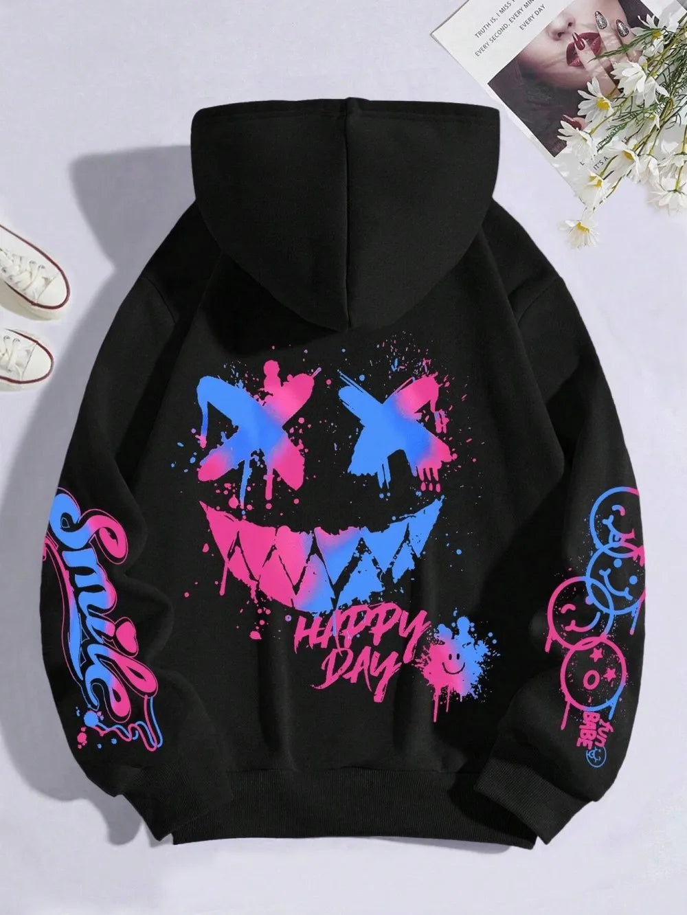 Smiley hættetrøje – unisex hoodie i afslappet pasform