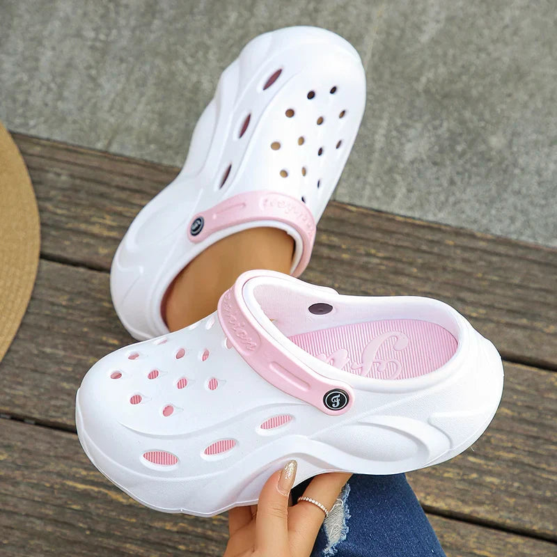 Dame plateau clogs med kilehæl og slip-on design – Eleva
