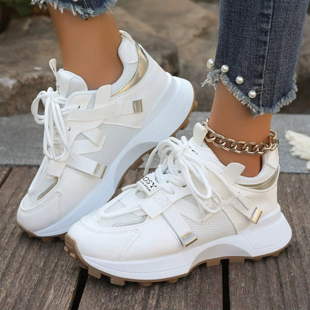 Velina sneakers – lette snørelukningssko til hverdag