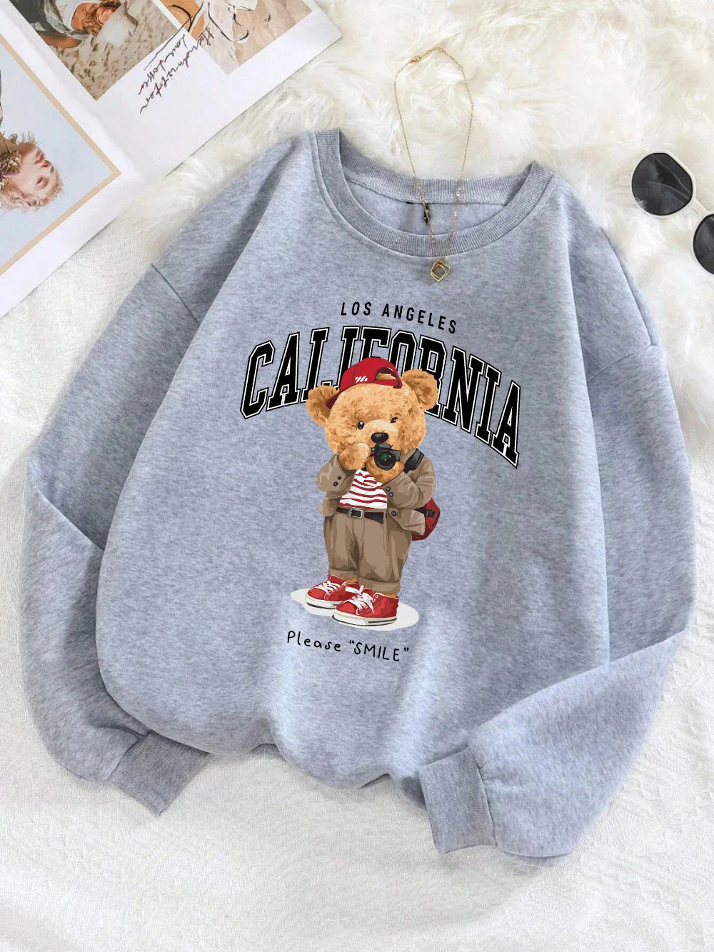 CaliBear Sweater – Oversized Unisex