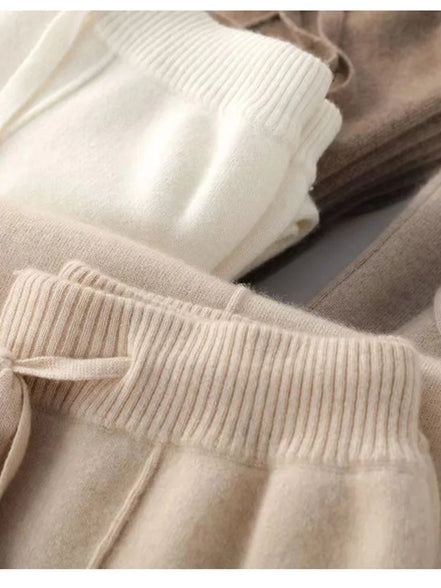 Pure Wool bukser til kvinder – højtaljede, strikkede uldbukser med brede ben