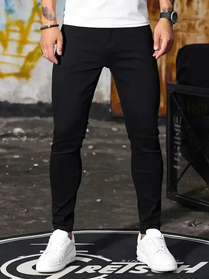 Torvian herrejeans med lige ben og medium talje