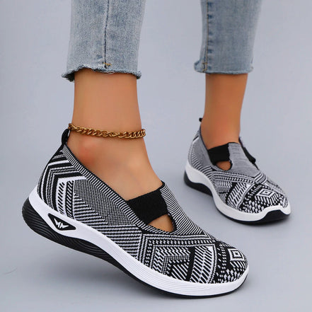 Virexa sneakers med udskæringsdesign og print