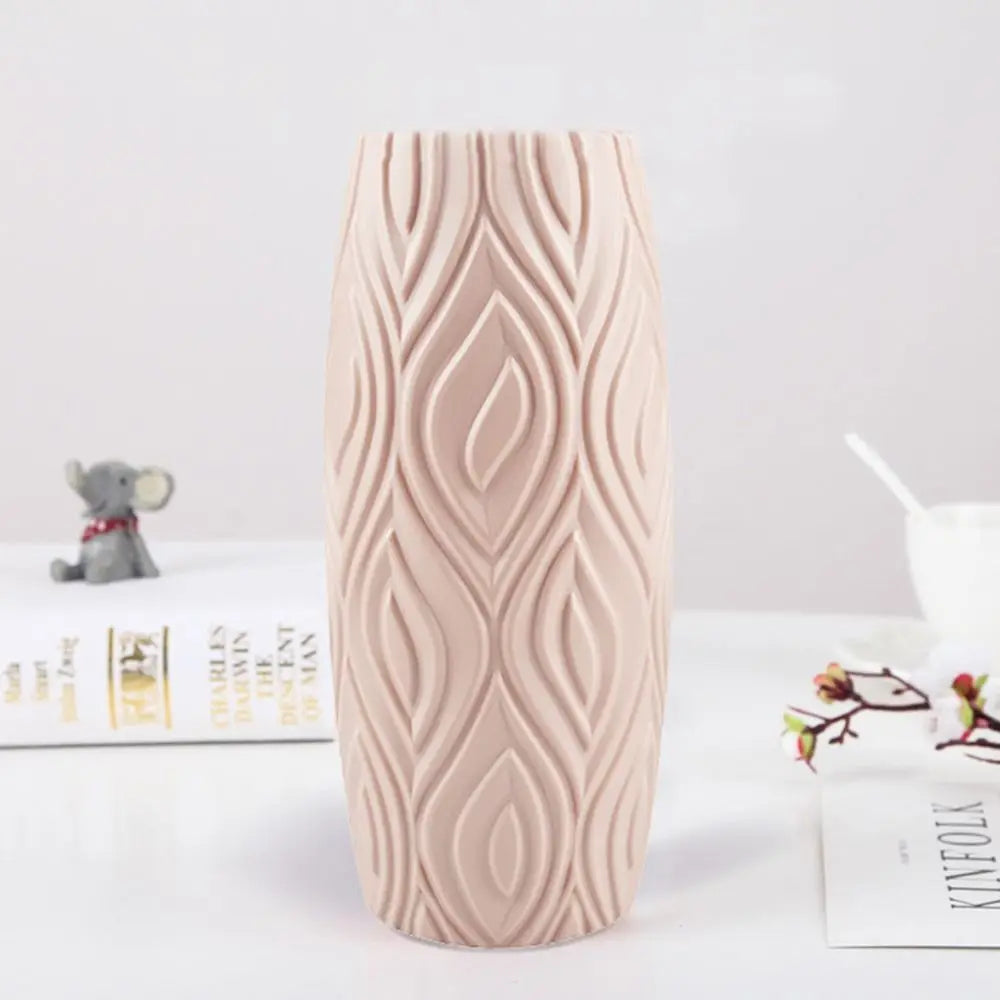 Orvessa Dekovase med Facetteret Overflade og Moderne Design