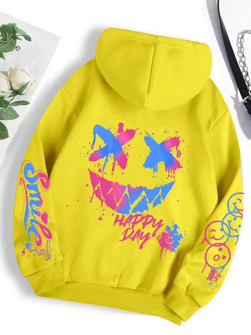 Smiley hættetrøje – unisex hoodie i afslappet pasform