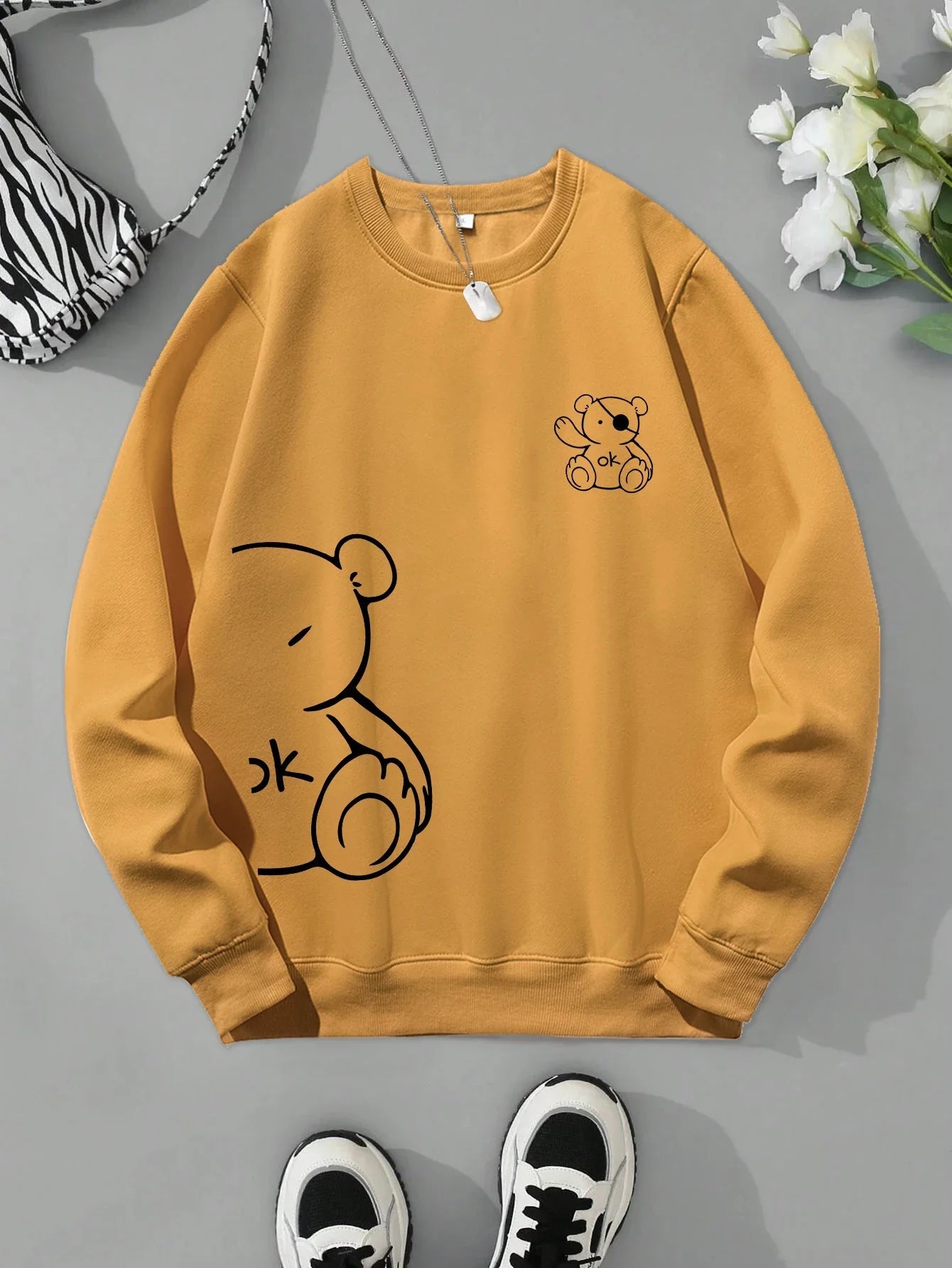 CatLine Sweater – Oversized Unisex