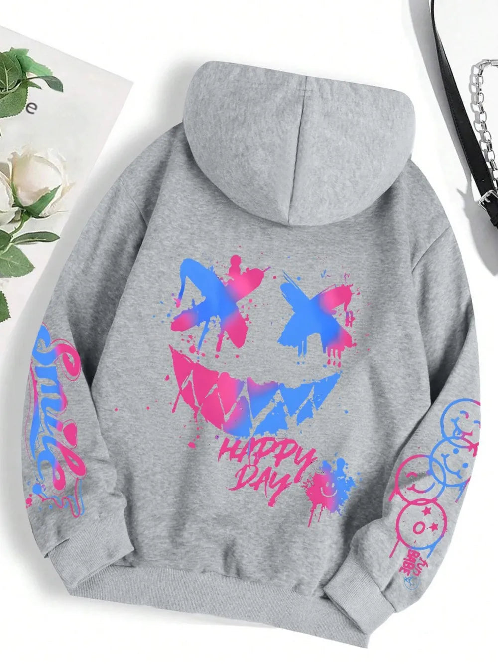 Smiley hættetrøje – unisex hoodie i afslappet pasform