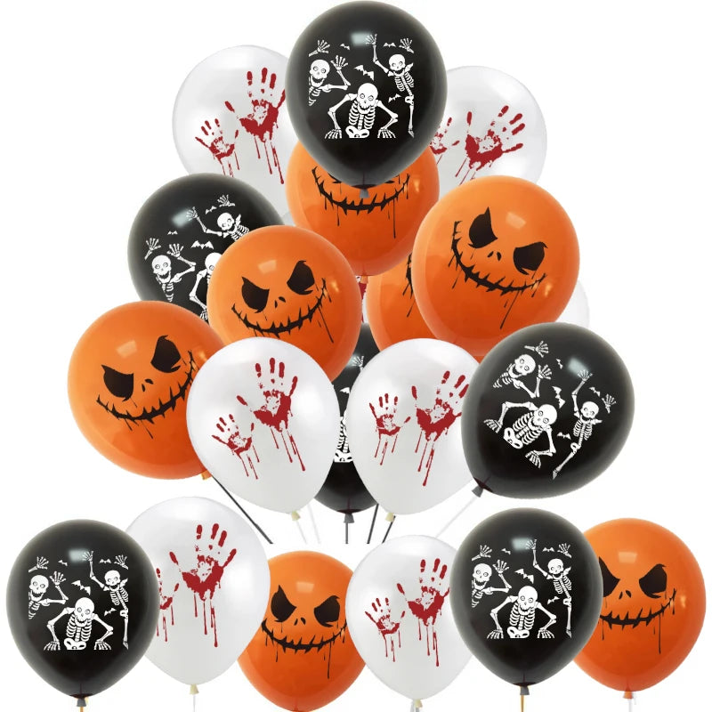 Halloweenske balóny s odtlačkami rúk a motívmi lebiek – Hallowyn