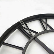 Ravento metal vægur – rund 40 cm med romertal