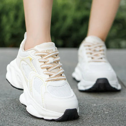 Sorella Komfortable Sneakers til Kvinder med Platformsål