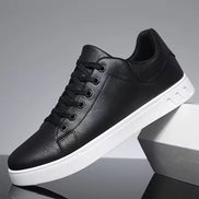 Rivano sneakers med snørelukning – herresko til daglig brug