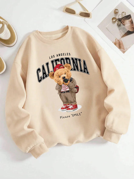 CaliBear Sweater – Oversized Unisex