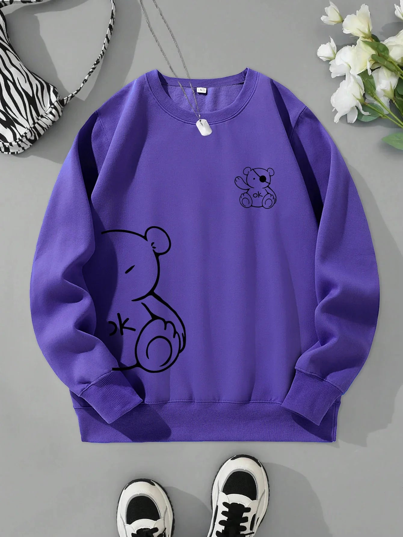 CatLine Sweater – Oversized Unisex