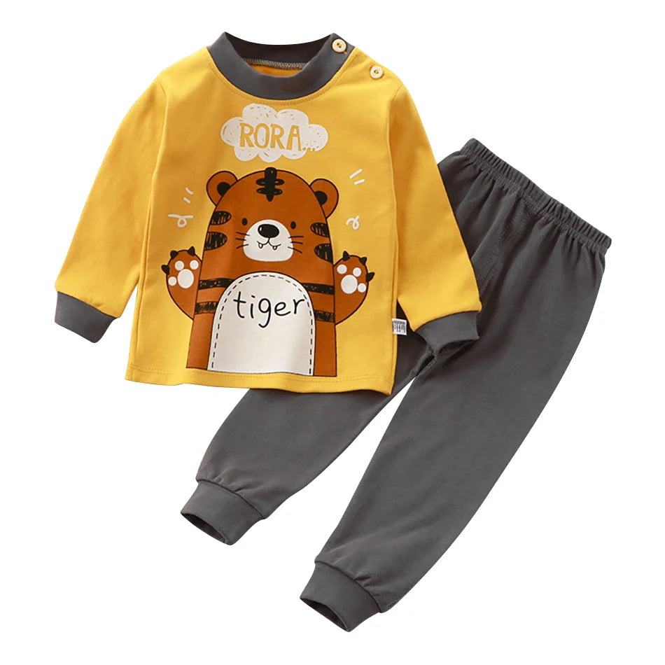 Uniro børnepyjamas – Unisex sæt med print til efterår og indendørs brug
