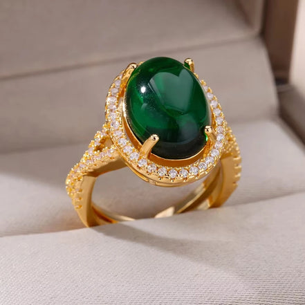 Verlina ring – Justerbar ring i rustfrit stål med grøn zirkon og oval form