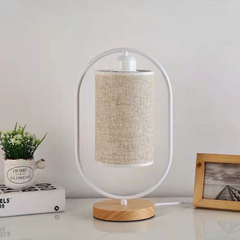 Lintrava LED bordlampe med rammedesign
