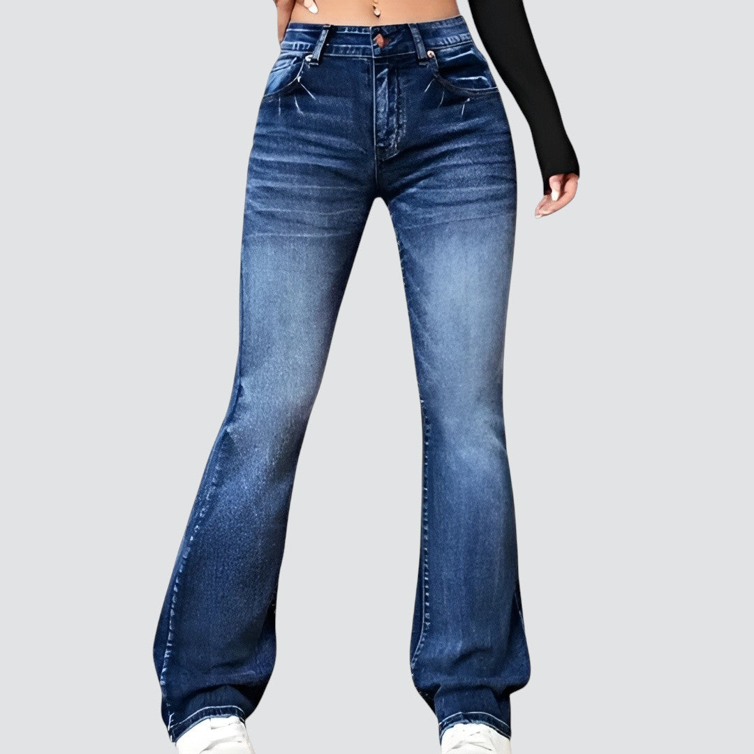Alira FlaredFit Jeans