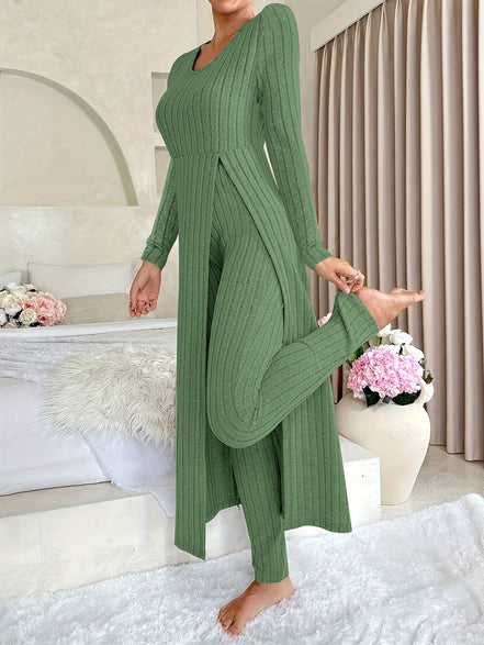 Plaid Two-Piece Sæt – Rundhalset Top med Slids & Matchende Bukser