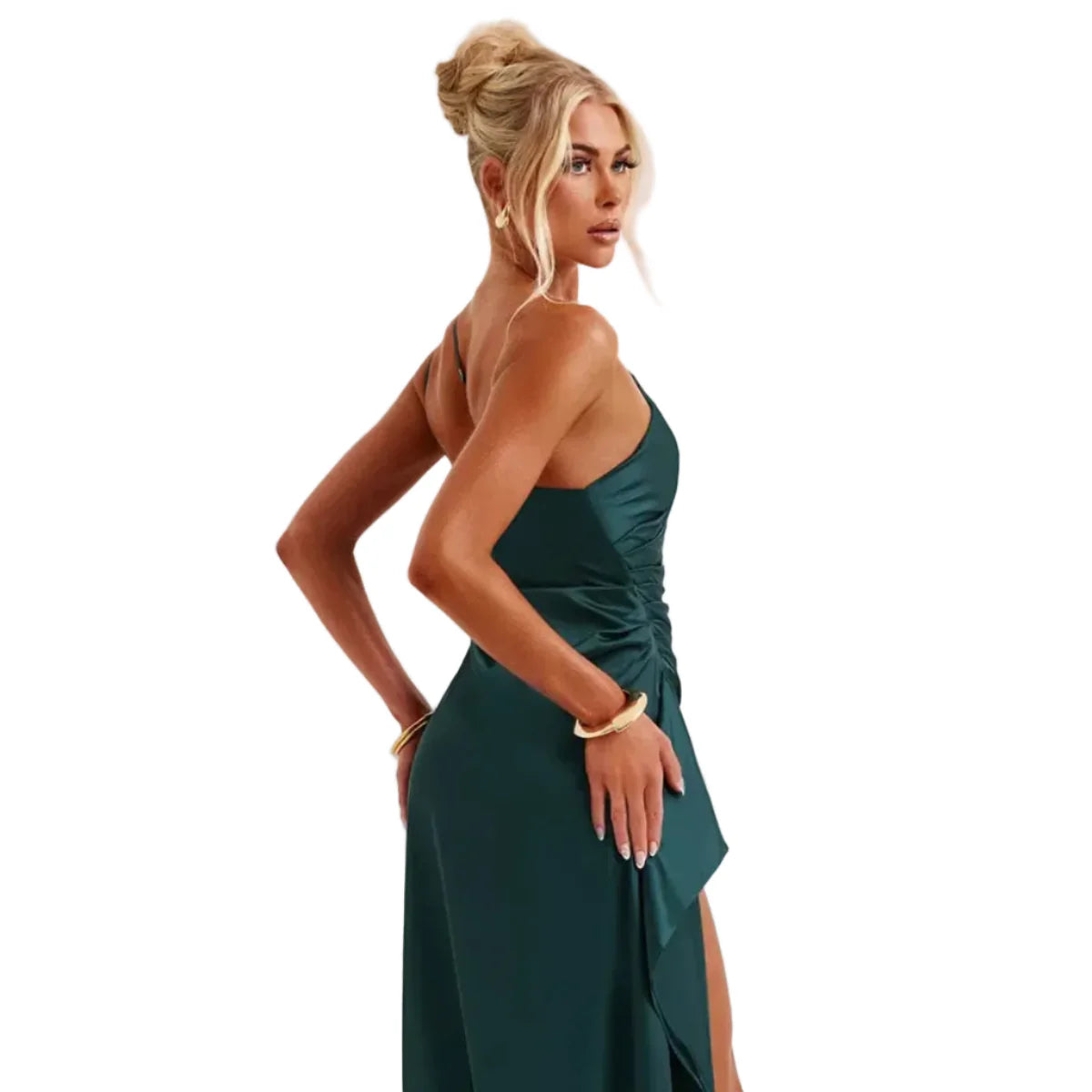 Plisseret satin kjole med split og one shoulder design – kjole til fest og aftenbrug – Silvéra