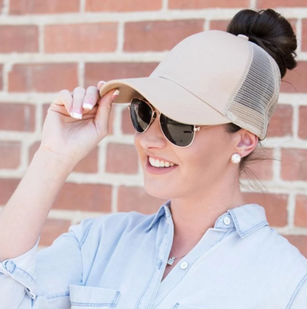 Ponyra dame cap – baseball cap med åbning til hestehale
