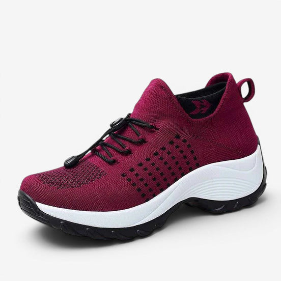 Női slip-on dizájnú, platform talpú sportcipő – Virella