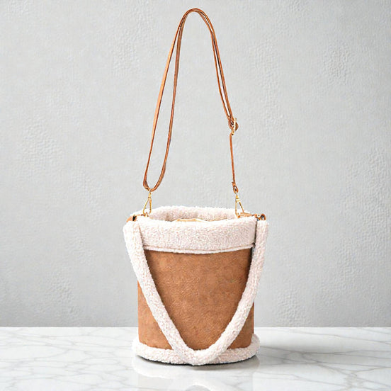 Lorvina torba typu bucket z regulowanym paskiem