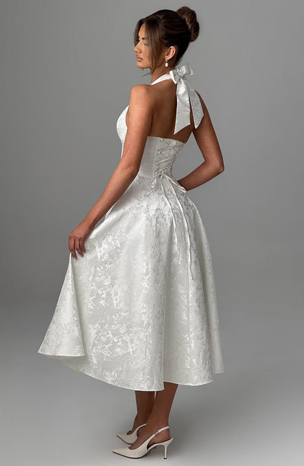 Halter midi kjole til dame med elegant design – Lunévia