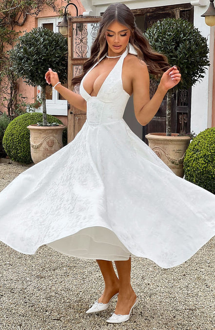 Halter midi kjole til dame med elegant design – Lunévia