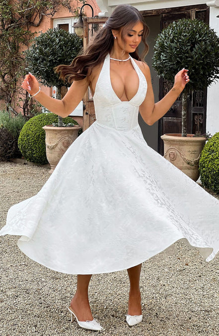 Halter midi kjole til dame med elegant design – Lunévia