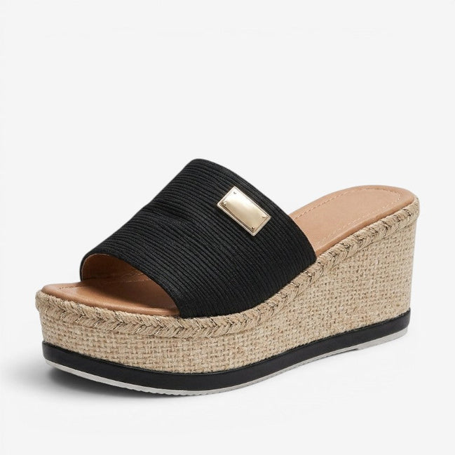 Dames sandaler med kilehæl og slip-on design – Norivelle